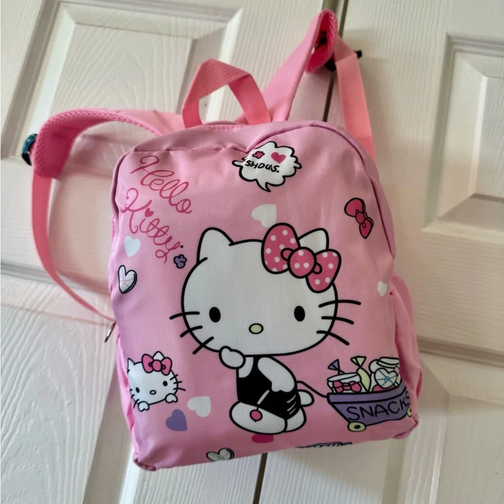 Hello Kitty Backpack - Picture 8 of 13